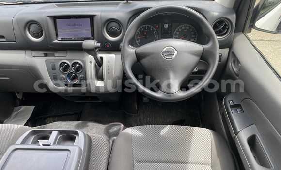 Acheter Occasion Voiture Nissan Caravan Blanc à Beitbridge, Matabeleland South Acheter Occasion Voiture Nissan Caravan Blanc à Beitbridge, Matabeleland South