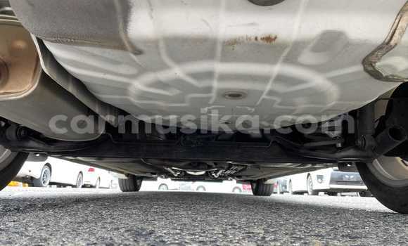 Nunua Ilio tumika Nissan Bluebird Sylphy Nyeupe Gari ndani ya Beitbridge nchini Matabeleland Kusini Nunua Ilio tumika Nissan Bluebird Sylphy Nyeupe Gari ndani ya Beitbridge nchini Matabeleland Kusini