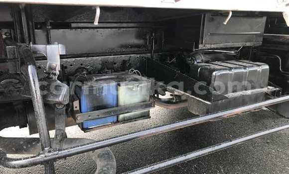 Acheter Occasion Utilitaire Isuzu Elf Blanc à Beitbridge, Matabeleland South Acheter Occasion Utilitaire Isuzu Elf Blanc à Beitbridge, Matabeleland South