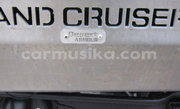 Acheter Occasion Voiture Toyota Land Cruiser Marron à Beitbridge, Matabeleland South Acheter Occasion Voiture Toyota Land Cruiser Marron à Beitbridge, Matabeleland South