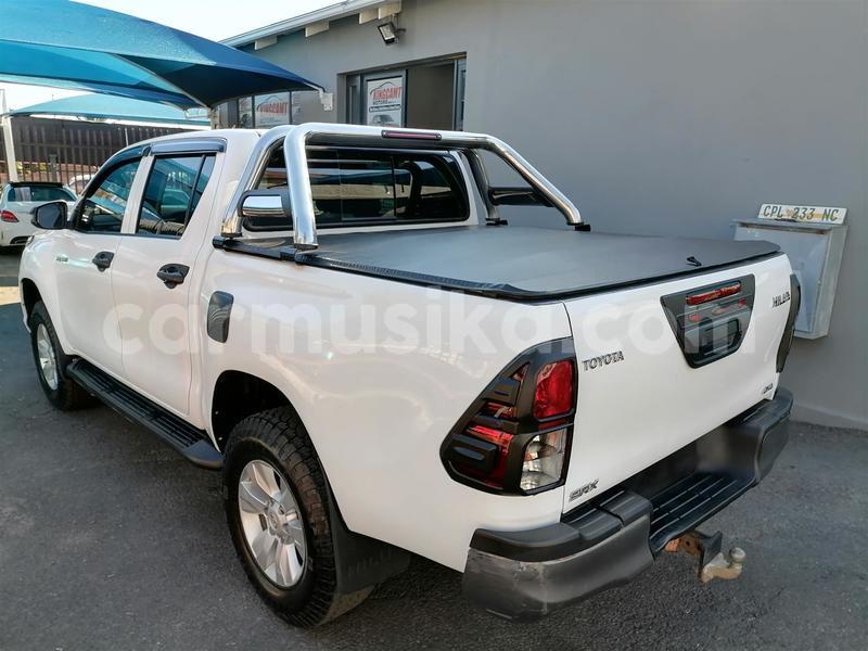 Big with watermark toyota hilux matabeleland south beitbridge 31371