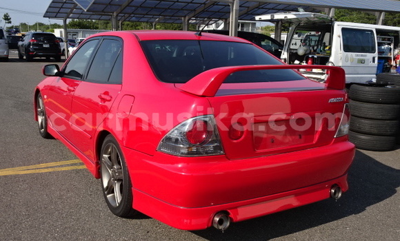 Nunua Ilio tumika Toyota Altezza Nyekundu Gari ndani ya Beitbridge nchini Matabeleland Kusini