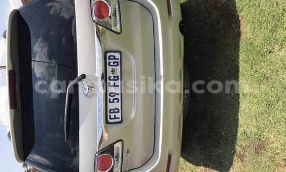 Acheter Occasion Voiture Toyota Fortuner Beige à Beitbridge, Matabeleland South Acheter Occasion Voiture Toyota Fortuner Beige à Beitbridge, Matabeleland South