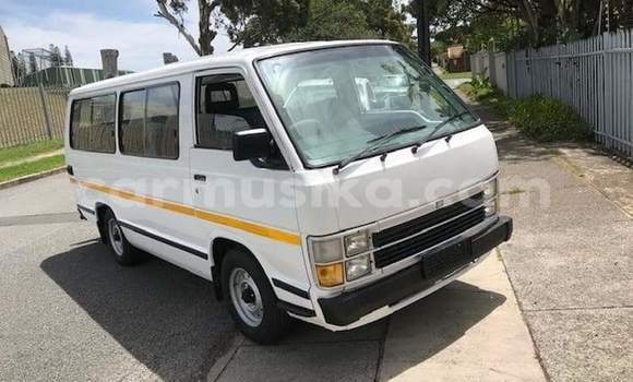 Nunua Ilio tumika Toyota Hiace Nyeupe Gari ndani ya Beitbridge nchini Matabeleland Kusini