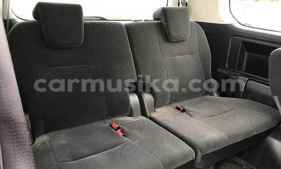 Nunua Ilio tumika Toyota Noah Fedha Gari ndani ya Beitbridge nchini Matabeleland Kusini Nunua Ilio tumika Toyota Noah Fedha Gari ndani ya Beitbridge nchini Matabeleland Kusini