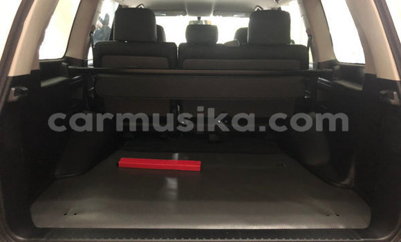 Acheter Occasion Voiture Toyota Land Cruiser Prado Blanc à Beitbridge, Matabeleland South Acheter Occasion Voiture Toyota Land Cruiser Prado Blanc à Beitbridge, Matabeleland South