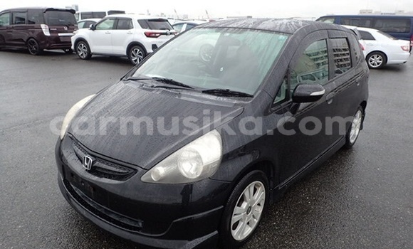 Buy Used Honda Fit Black Car in Beitbridge in Matabeleland South Buy Used Honda Fit Black Car in Beitbridge in Matabeleland South