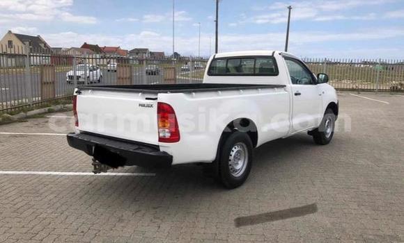 Buy Used Toyota Hilux Other Car in Beitbridge in Matabeleland South Buy Used Toyota Hilux Other Car in Beitbridge in Matabeleland South
