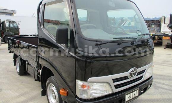Buy Used Toyota Dyna Black Truck in Beitbridge in Matabeleland South Buy Used Toyota Dyna Black Truck in Beitbridge in Matabeleland South