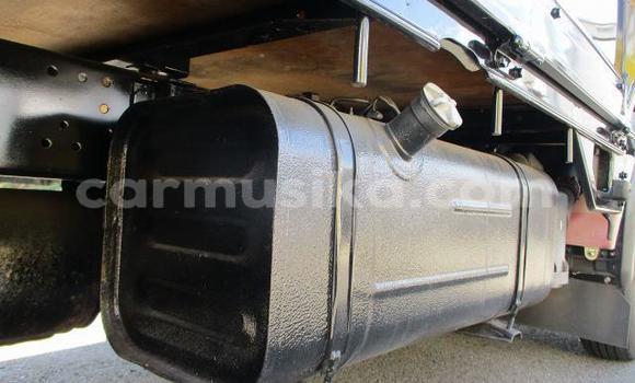 Buy Used Toyota Dyna Black Truck in Beitbridge in Matabeleland South Buy Used Toyota Dyna Black Truck in Beitbridge in Matabeleland South