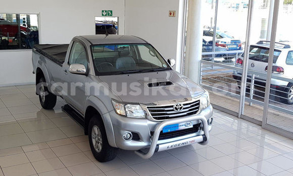 Acheter Occasion Voiture Toyota Hilux Gris à Beitbridge, Matabeleland South Acheter Occasion Voiture Toyota Hilux Gris à Beitbridge, Matabeleland South