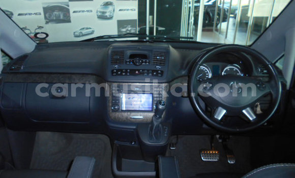 Acheter Occasion Voiture Mercedes‒Benz Viano Bleu à Beitbridge, Matabeleland South Acheter Occasion Voiture Mercedes‒Benz Viano Bleu à Beitbridge, Matabeleland South