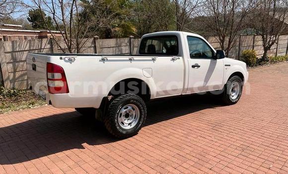 Tenga Tsaru Ford Ranger Chena Mota in Beitbridge in Matabeleland South Tenga Tsaru Ford Ranger Chena Mota in Beitbridge in Matabeleland South