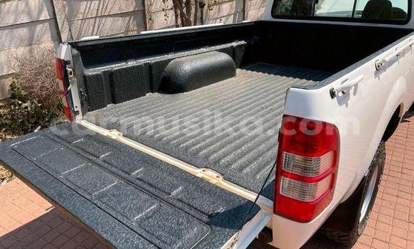 Tenga Tsaru Ford Ranger Chena Mota in Beitbridge in Matabeleland South Tenga Tsaru Ford Ranger Chena Mota in Beitbridge in Matabeleland South