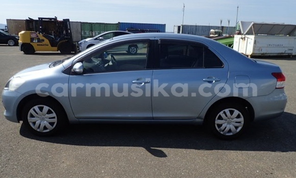Acheter Occasion Voiture Toyota Belta Bleu à Beitbridge, Matabeleland South Acheter Occasion Voiture Toyota Belta Bleu à Beitbridge, Matabeleland South