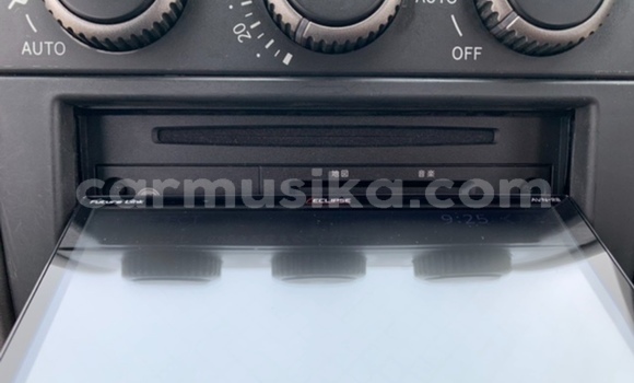 Nunua Ilio tumika Toyota Altezza Nyeupe Gari ndani ya Beitbridge nchini Matabeleland Kusini Nunua Ilio tumika Toyota Altezza Nyeupe Gari ndani ya Beitbridge nchini Matabeleland Kusini