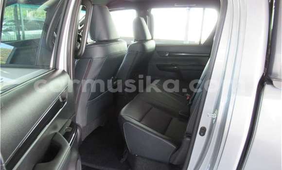 Acheter Occasion Voiture Toyota Hilux Gris à Beitbridge, Matabeleland South Acheter Occasion Voiture Toyota Hilux Gris à Beitbridge, Matabeleland South