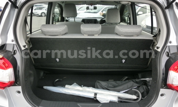 Buy Used Toyota Passo Silver Car in Beitbridge in Matabeleland South Buy Used Toyota Passo Silver Car in Beitbridge in Matabeleland South