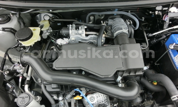 Buy Used Toyota Passo Silver Car in Beitbridge in Matabeleland South Buy Used Toyota Passo Silver Car in Beitbridge in Matabeleland South