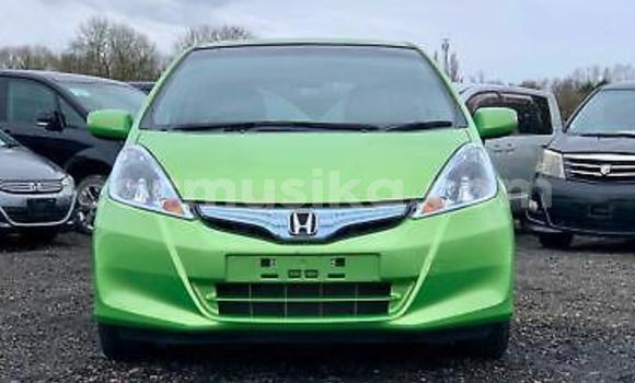 Acheter Occasion Voiture Honda Fit Beige à Beitbridge, Matabeleland South Acheter Occasion Voiture Honda Fit Beige à Beitbridge, Matabeleland South