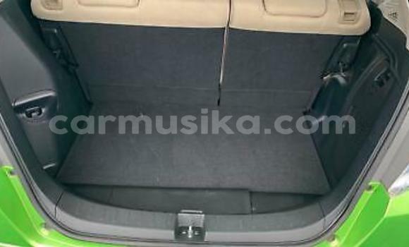 Acheter Occasion Voiture Honda Fit Beige à Beitbridge, Matabeleland South Acheter Occasion Voiture Honda Fit Beige à Beitbridge, Matabeleland South