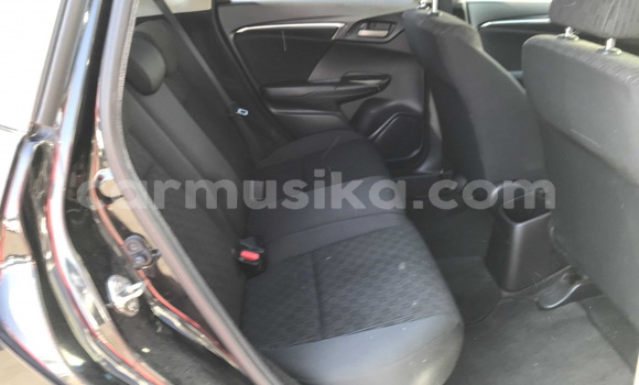 Nunua Ilio tumika Honda Fit Nyeusi Gari ndani ya Beitbridge nchini Matabeleland Kusini Nunua Ilio tumika Honda Fit Nyeusi Gari ndani ya Beitbridge nchini Matabeleland Kusini