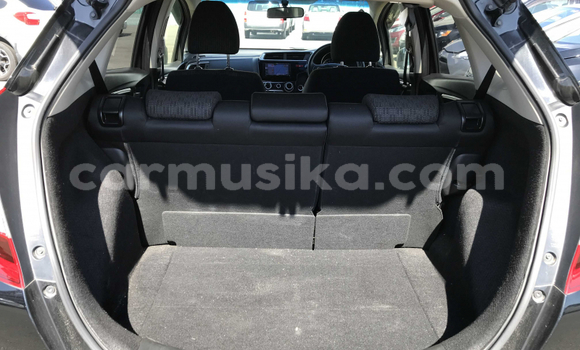 Nunua Ilio tumika Honda Fit Nyeusi Gari ndani ya Beitbridge nchini Matabeleland Kusini Nunua Ilio tumika Honda Fit Nyeusi Gari ndani ya Beitbridge nchini Matabeleland Kusini