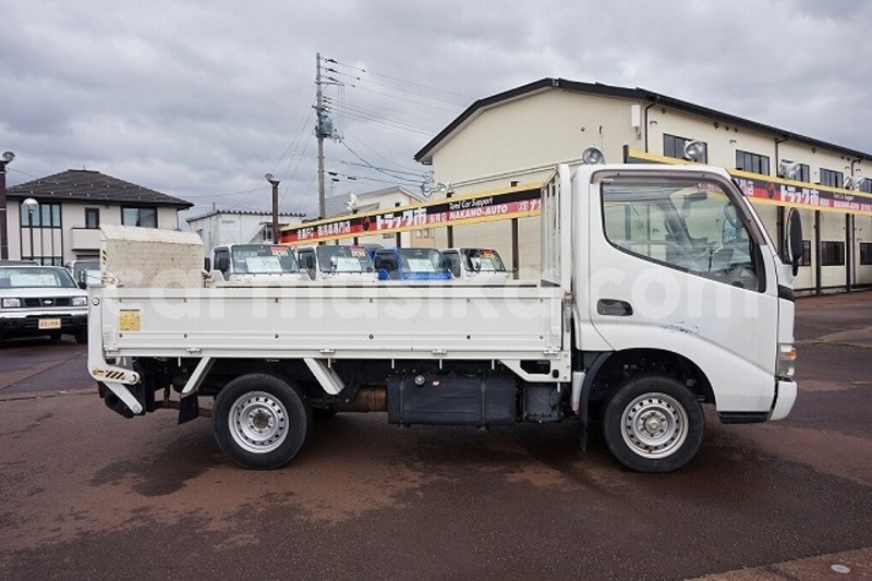 Big with watermark toyota dyna matabeleland south beitbridge 31460