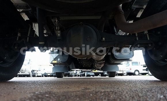 Acheter Occasion Utilitaire Toyota Dyna Blanc à Beitbridge, Matabeleland South Acheter Occasion Utilitaire Toyota Dyna Blanc à Beitbridge, Matabeleland South