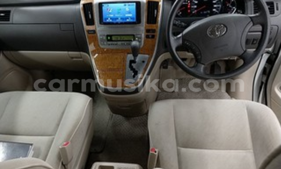 Buy Used Toyota Alphard White Car in Beitbridge in Matabeleland South Buy Used Toyota Alphard White Car in Beitbridge in Matabeleland South