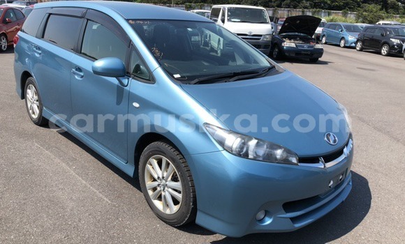 Buy Used Toyota Wish Other Car in Beitbridge in Matabeleland South