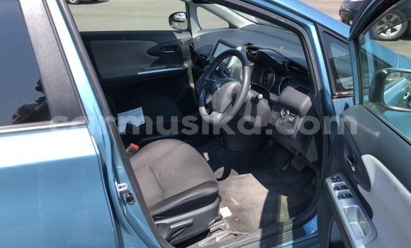 Nunua Ilio tumika Toyota Wish Nyingine Gari ndani ya Beitbridge nchini Matabeleland Kusini Nunua Ilio tumika Toyota Wish Nyingine Gari ndani ya Beitbridge nchini Matabeleland Kusini