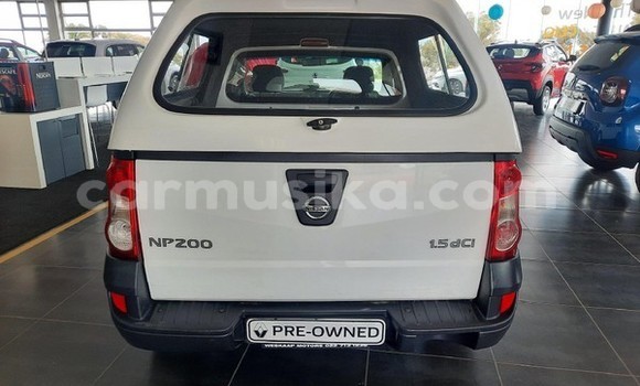 Acheter Occasion Voiture Nissan NV200 Blanc à Beitbridge, Matabeleland South Acheter Occasion Voiture Nissan NV200 Blanc à Beitbridge, Matabeleland South