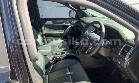 Acheter Occasion Voiture Ford Ranger Noir à Beitbridge, Matabeleland South Acheter Occasion Voiture Ford Ranger Noir à Beitbridge, Matabeleland South