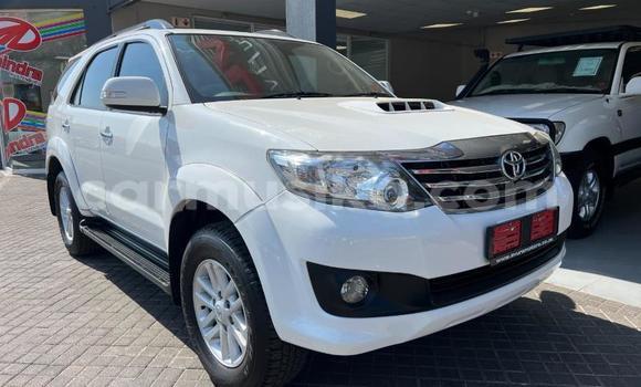 Tenga Tsaru Toyota Fortuner Chena Mota in Beitbridge in Matabeleland South Tenga Tsaru Toyota Fortuner Chena Mota in Beitbridge in Matabeleland South