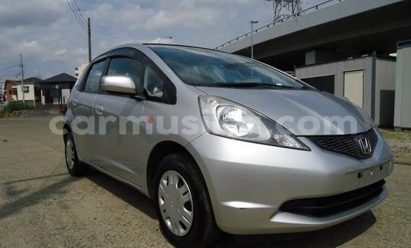 Buy Used Honda Fit Silver Car in Beitbridge in Matabeleland South Buy Used Honda Fit Silver Car in Beitbridge in Matabeleland South