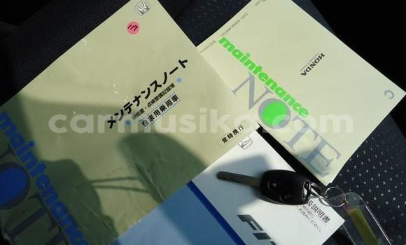 Buy Used Honda Fit Silver Car in Beitbridge in Matabeleland South Buy Used Honda Fit Silver Car in Beitbridge in Matabeleland South