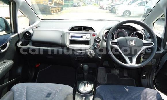 Buy Used Honda Fit Silver Car in Beitbridge in Matabeleland South Buy Used Honda Fit Silver Car in Beitbridge in Matabeleland South