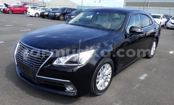 Acheter Occasion Voiture Toyota Crown Noir à Beitbridge, Matabeleland South Acheter Occasion Voiture Toyota Crown Noir à Beitbridge, Matabeleland South