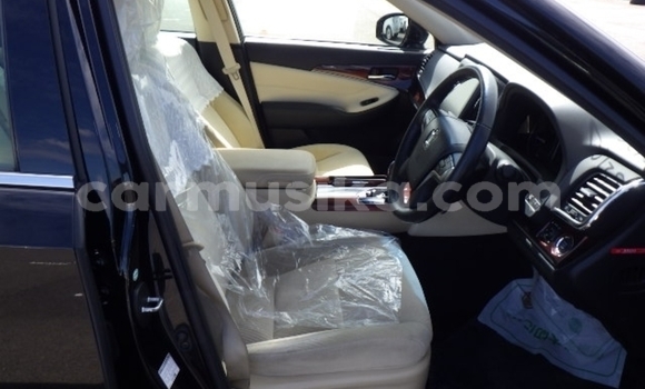 Acheter Occasion Voiture Toyota Crown Noir à Beitbridge, Matabeleland South Acheter Occasion Voiture Toyota Crown Noir à Beitbridge, Matabeleland South