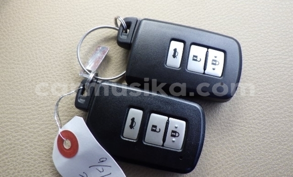 Acheter Occasion Voiture Toyota Crown Noir à Beitbridge, Matabeleland South Acheter Occasion Voiture Toyota Crown Noir à Beitbridge, Matabeleland South