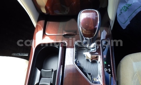 Acheter Occasion Voiture Toyota Crown Noir à Beitbridge, Matabeleland South Acheter Occasion Voiture Toyota Crown Noir à Beitbridge, Matabeleland South