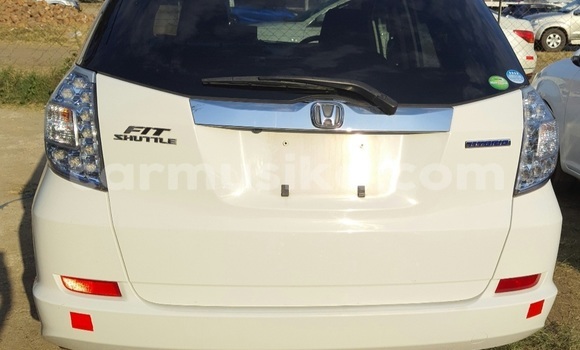 Buy Import Honda Fit White Car in Harare in Harare Buy Import Honda Fit White Car in Harare in Harare