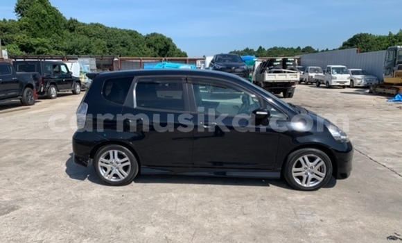 Acheter Occasion Voiture Honda Fit Noir à Beitbridge, Matabeleland South Acheter Occasion Voiture Honda Fit Noir à Beitbridge, Matabeleland South