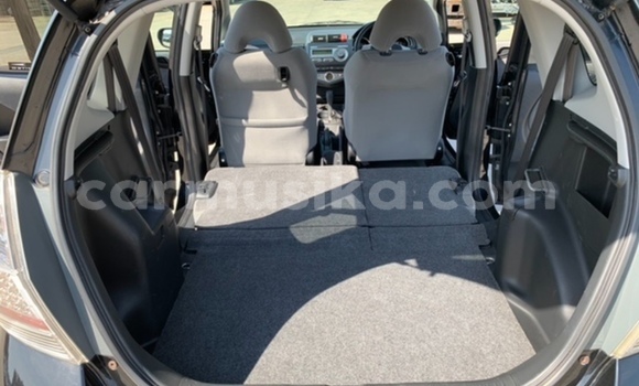 Acheter Occasion Voiture Honda Fit Noir à Beitbridge, Matabeleland South Acheter Occasion Voiture Honda Fit Noir à Beitbridge, Matabeleland South