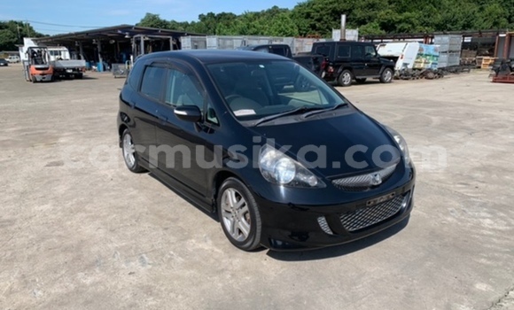 Acheter Occasion Voiture Honda Fit Noir à Beitbridge, Matabeleland South Acheter Occasion Voiture Honda Fit Noir à Beitbridge, Matabeleland South