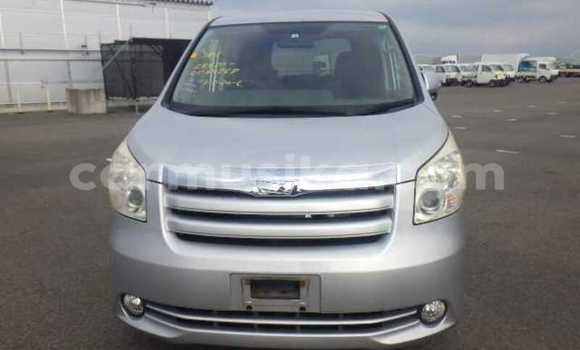 Buy Used Toyota Noah Silver Car in Beitbridge in Matabeleland South Buy Used Toyota Noah Silver Car in Beitbridge in Matabeleland South