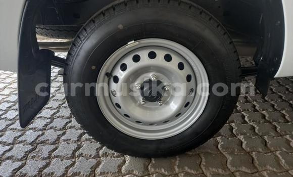 Tenga Tsaru Toyota Hilux Chena Mota in Beitbridge in Matabeleland South Tenga Tsaru Toyota Hilux Chena Mota in Beitbridge in Matabeleland South