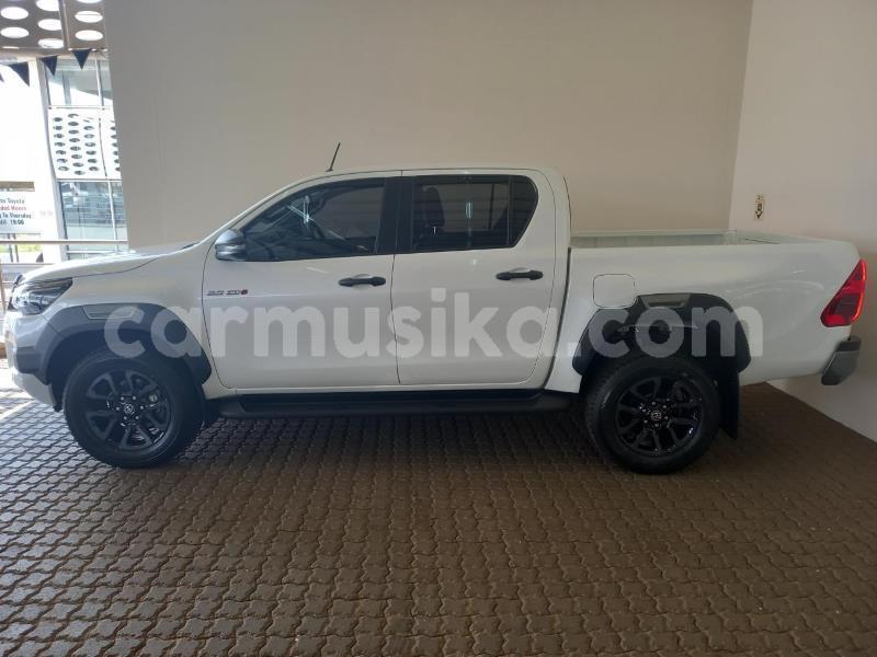 Big with watermark toyota hilux matabeleland south beitbridge 31524