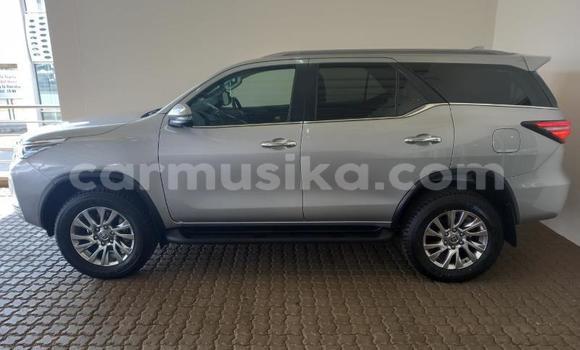 Buy Used Toyota Fortuner Silver Car in Beitbridge in Matabeleland South